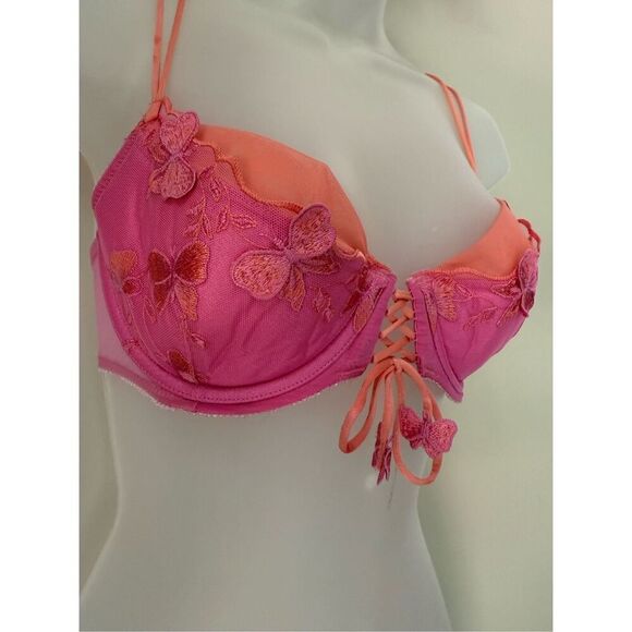 Victoria’s Secret 2005 Y2K Limited Edition 3D Embroidered Butterly Bra Size 34C - Picture 4 of 9